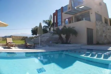 Provarma Hills Luxury Gerani
